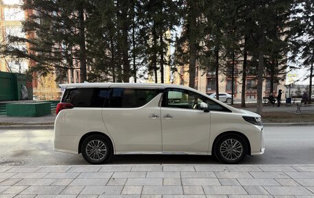 Toyota Alphard III, 2019 год, 6 100 000 рублей, 28 фотография
