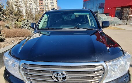 Toyota Land Cruiser 200, 2010 год, 2 600 000 рублей, 5 фотография