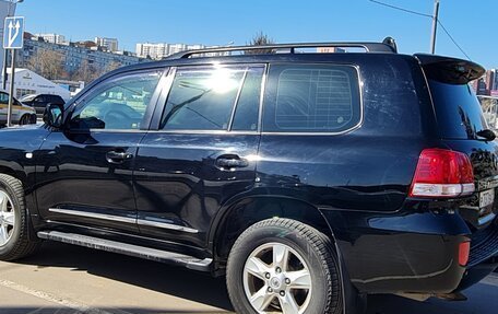 Toyota Land Cruiser 200, 2010 год, 2 600 000 рублей, 3 фотография