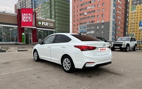 Hyundai Solaris II рестайлинг, 2019 год, 960 000 рублей, 4 фотография