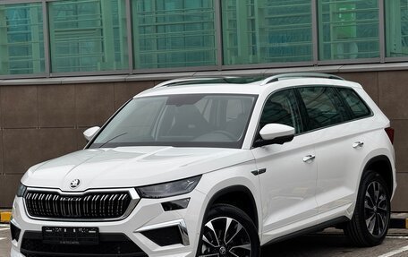 Skoda Kodiaq I, 2025 год, 4 600 000 рублей, 8 фотография