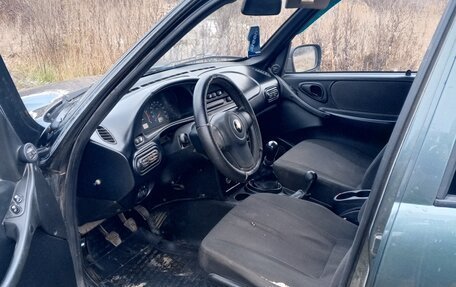 Chevrolet Niva I рестайлинг, 2011 год, 434 000 рублей, 3 фотография