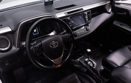Toyota RAV4, 2019 год, 3 019 000 рублей, 10 фотография