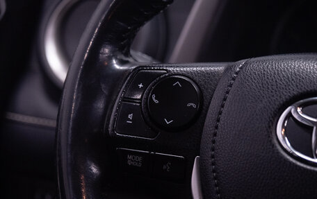 Toyota RAV4, 2019 год, 3 019 000 рублей, 13 фотография