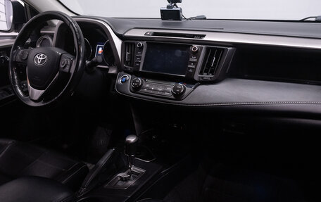 Toyota RAV4, 2019 год, 3 019 000 рублей, 18 фотография