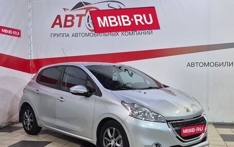 Peugeot 208 II, 2013 год, 649 900 рублей, 1 фотография