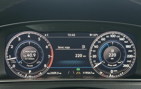 Volkswagen Golf VII, 2018 год, 1 949 000 рублей, 12 фотография