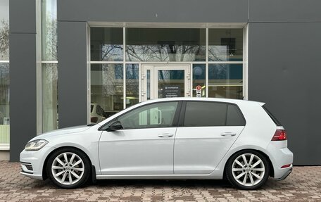 Volkswagen Golf VII, 2018 год, 1 949 000 рублей, 5 фотография