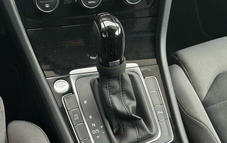 Volkswagen Golf VII, 2018 год, 1 949 000 рублей, 21 фотография