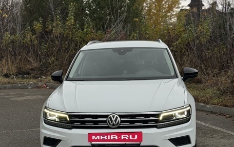 Volkswagen Tiguan II, 2019 год, 2 550 000 рублей, 2 фотография