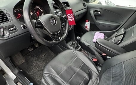 Volkswagen Polo VI (EU Market), 2015 год, 800 000 рублей, 10 фотография