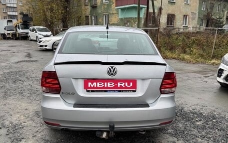 Volkswagen Polo VI (EU Market), 2015 год, 800 000 рублей, 6 фотография