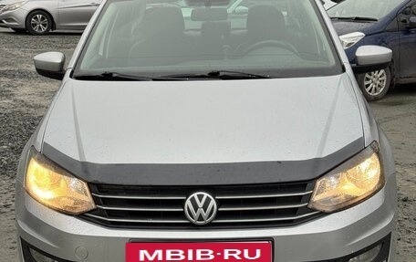 Volkswagen Polo VI (EU Market), 2015 год, 800 000 рублей, 2 фотография