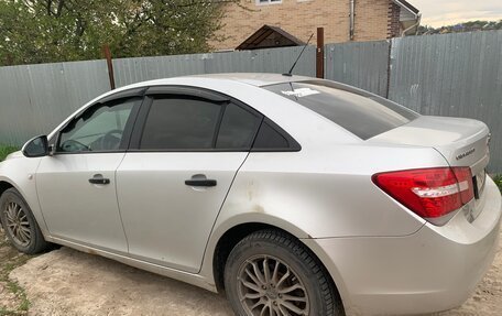Chevrolet Cruze II, 2011 год, 380 000 рублей, 2 фотография