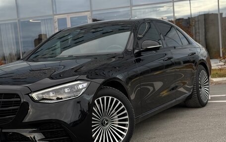 Mercedes-Benz S-Класс, 2024 год, 16 000 000 рублей, 4 фотография