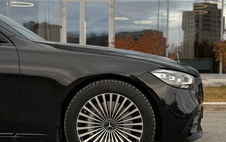 Mercedes-Benz S-Класс, 2024 год, 16 000 000 рублей, 13 фотография