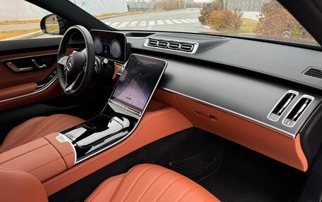 Mercedes-Benz S-Класс, 2024 год, 16 000 000 рублей, 24 фотография