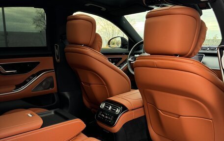 Mercedes-Benz S-Класс, 2024 год, 16 000 000 рублей, 29 фотография