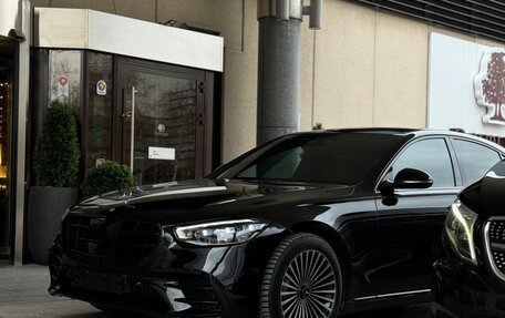 Mercedes-Benz S-Класс, 2024 год, 16 000 000 рублей, 38 фотография