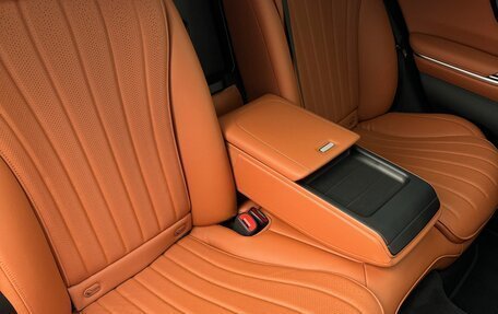 Mercedes-Benz S-Класс, 2024 год, 16 000 000 рублей, 32 фотография