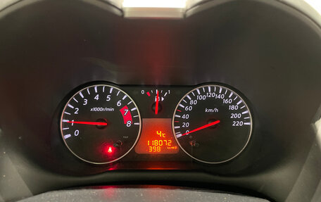 Nissan Note II рестайлинг, 2010 год, 599 000 рублей, 20 фотография