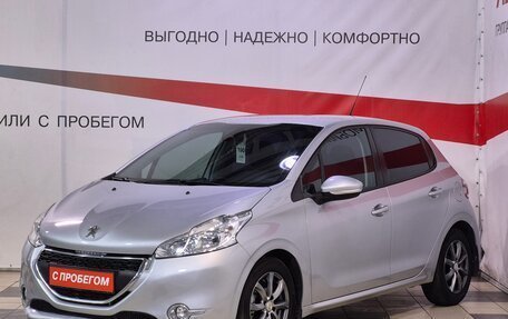 Peugeot 208 II, 2013 год, 649 900 рублей, 3 фотография