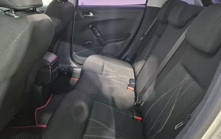 Peugeot 208 II, 2013 год, 649 900 рублей, 15 фотография