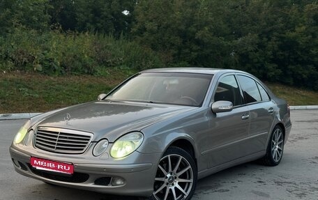 Mercedes-Benz E-Класс, 2004 год, 695 000 рублей, 1 фотография