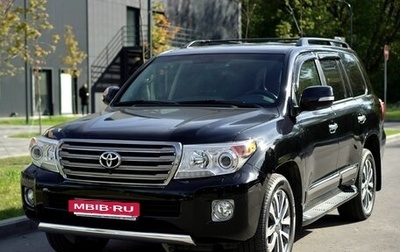 Toyota Land Cruiser 200, 2015 год, 7 700 000 рублей, 1 фотография