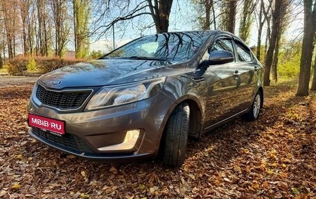 KIA Rio III рестайлинг, 2013 год, 720 000 рублей, 1 фотография