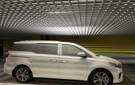 KIA Carnival III, 2019 год, 3 950 000 рублей, 12 фотография