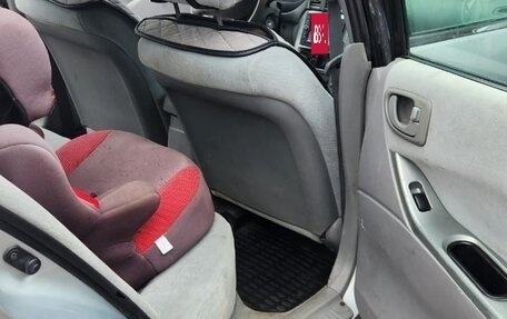 Mitsubishi Galant VIII, 2003 год, 245 000 рублей, 6 фотография