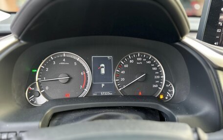 Lexus RX IV рестайлинг, 2020 год, 5 000 000 рублей, 14 фотография