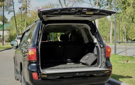 Toyota Land Cruiser 200, 2015 год, 7 700 000 рублей, 8 фотография