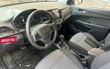 Hyundai Solaris II рестайлинг, 2021 год, 1 630 000 рублей, 7 фотография