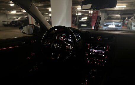 Volkswagen Jetta VI, 2015 год, 1 150 000 рублей, 22 фотография