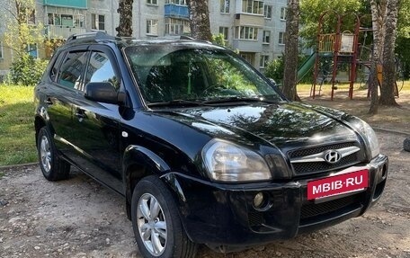 Hyundai Tucson III, 2008 год, 830 000 рублей, 4 фотография