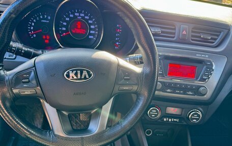 KIA Rio III рестайлинг, 2013 год, 720 000 рублей, 12 фотография