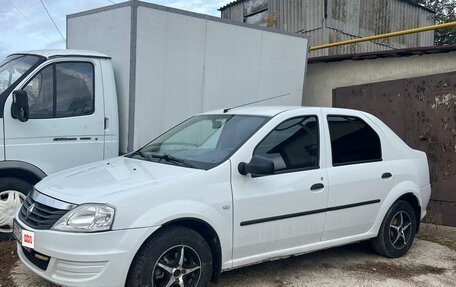 Renault Logan I, 2012 год, 350 000 рублей, 2 фотография