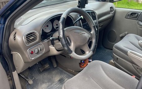 Chrysler Voyager IV, 2001 год, 650 000 рублей, 6 фотография