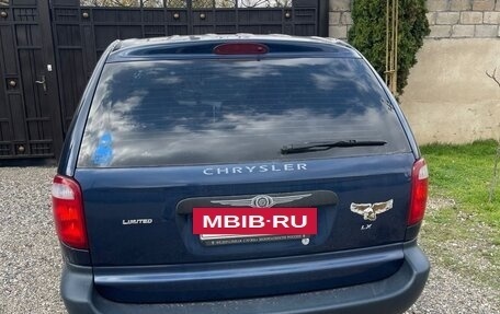 Chrysler Voyager IV, 2001 год, 650 000 рублей, 3 фотография