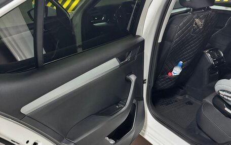 Skoda Superb III рестайлинг, 2016 год, 2 150 000 рублей, 12 фотография