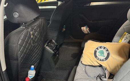 Skoda Superb III рестайлинг, 2016 год, 2 150 000 рублей, 13 фотография