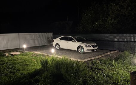 Skoda Superb III рестайлинг, 2016 год, 2 150 000 рублей, 25 фотография