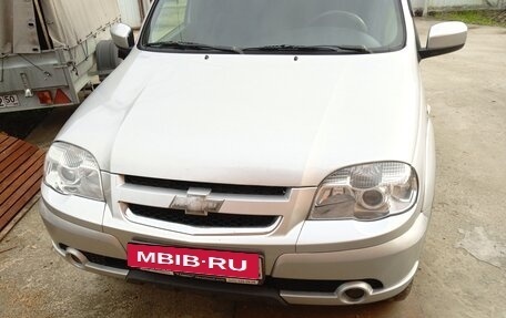 Chevrolet Niva I рестайлинг, 2012 год, 550 000 рублей, 1 фотография