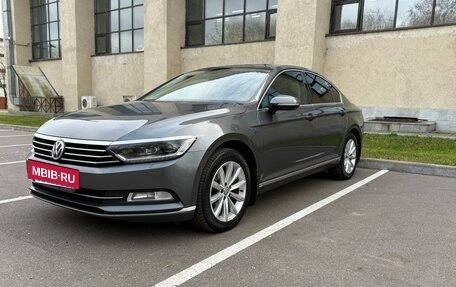 Volkswagen Passat B8 рестайлинг, 2017 год, 2 150 000 рублей, 13 фотография