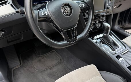 Volkswagen Passat B8 рестайлинг, 2017 год, 2 150 000 рублей, 19 фотография