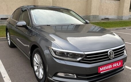 Volkswagen Passat B8 рестайлинг, 2017 год, 2 150 000 рублей, 16 фотография