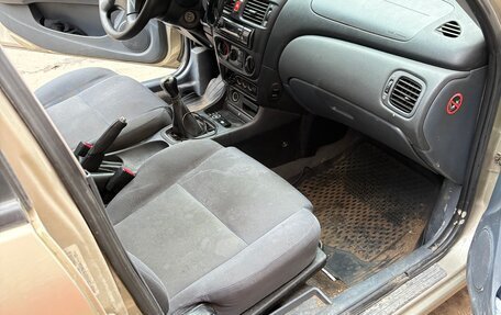 Nissan Almera, 2004 год, 220 000 рублей, 10 фотография