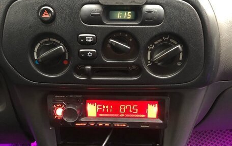 Mitsubishi Colt VI рестайлинг, 1998 год, 87 000 рублей, 19 фотография